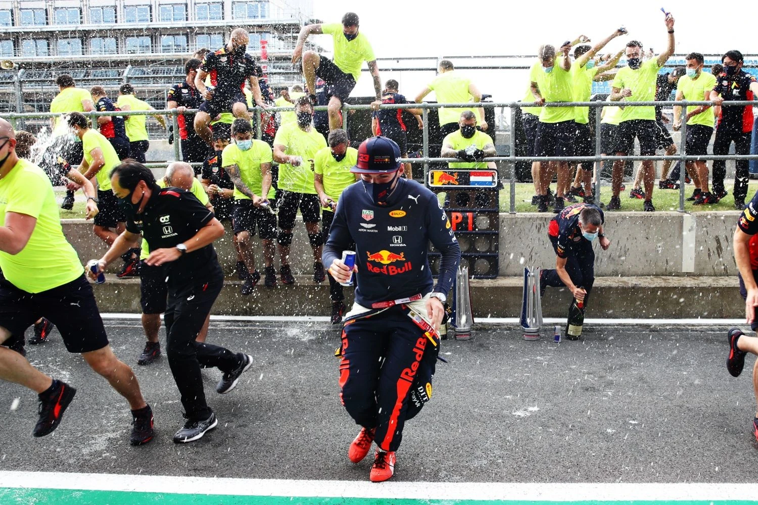 Grand Prix of 70 Years: The Best Tweets
