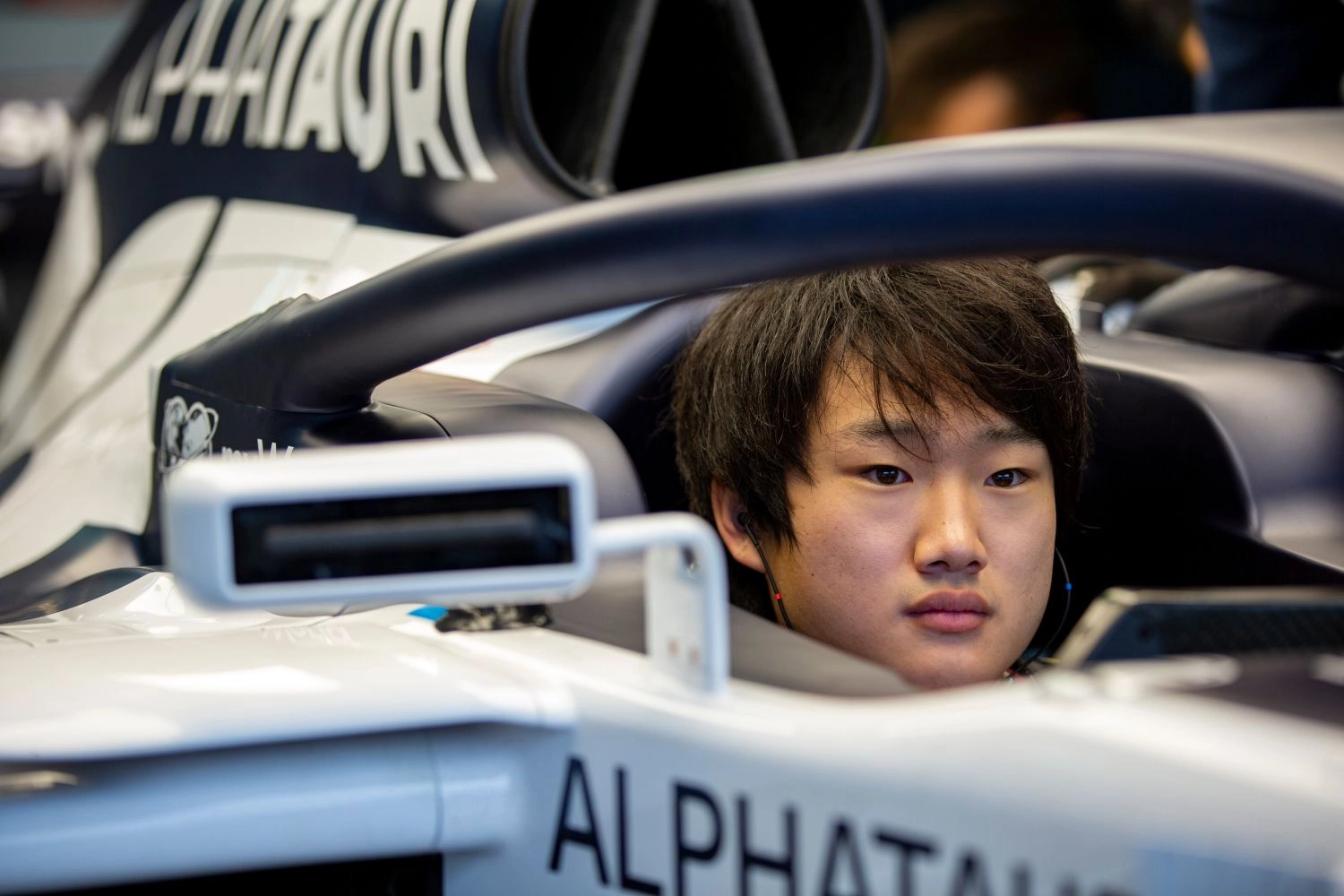 Yuki Tsunoda takes the wheel of AlphaTauri