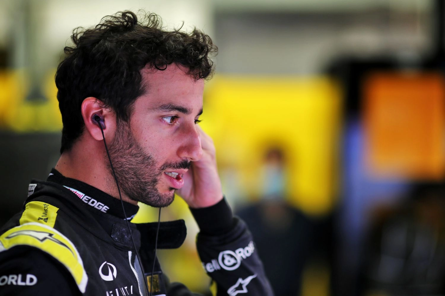 Ricciardo furious over the broadcast of Grosjean’s crash footage