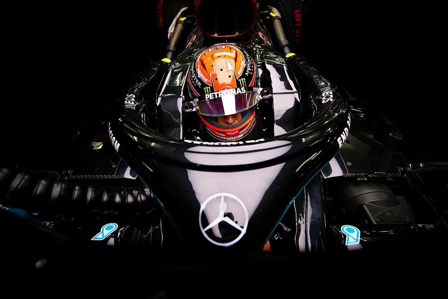 Russell vs Bottas: lose everything or win everything?