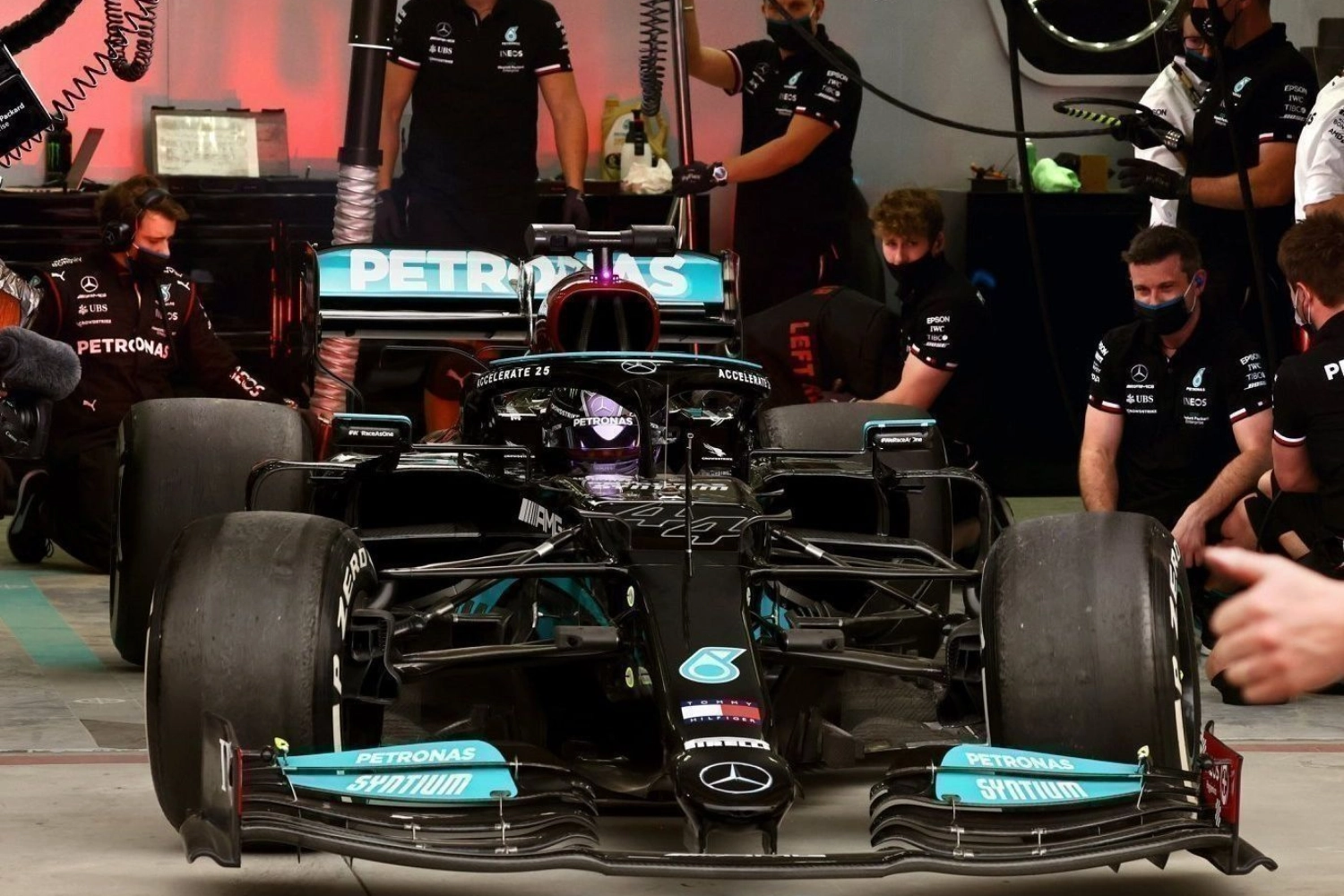 Pit-stop championship: Red Bull ahead of Mercedes and back to winning ways