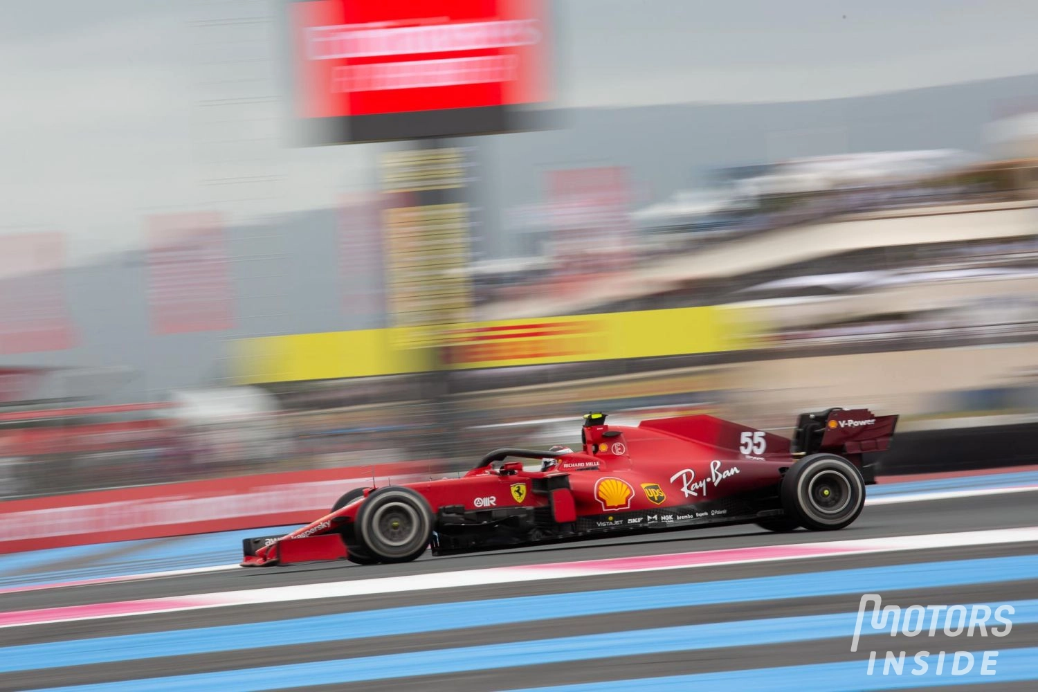 Ferrari must remove its Mission Winnow logo