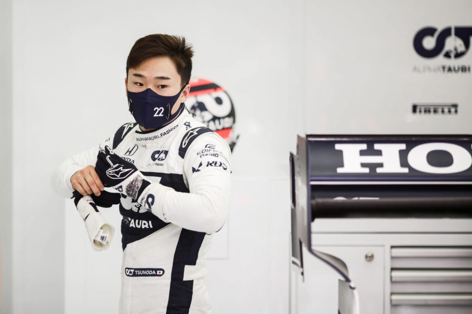 Yuki Tsunoda judges his start to the season “very inconsistent”