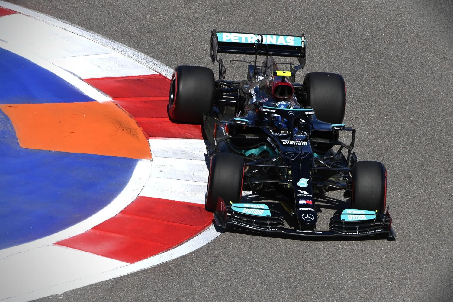 Russian Grand Prix – Free Practice 2: Valterri Bottas confirms, Verstappen penalized