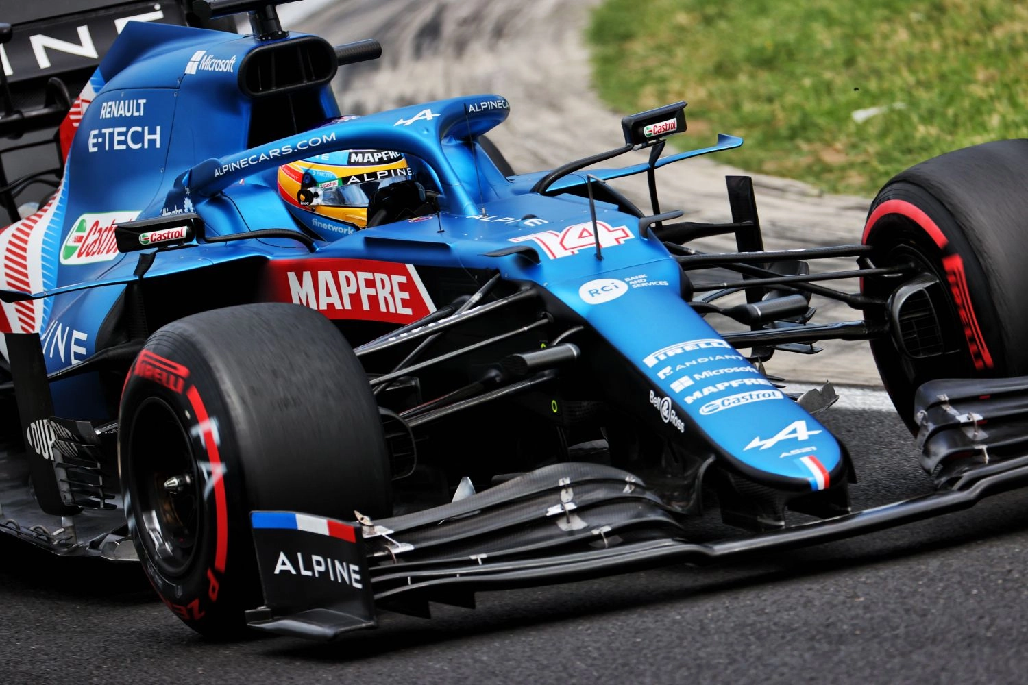 Fernando Alonso summoned by the stewards