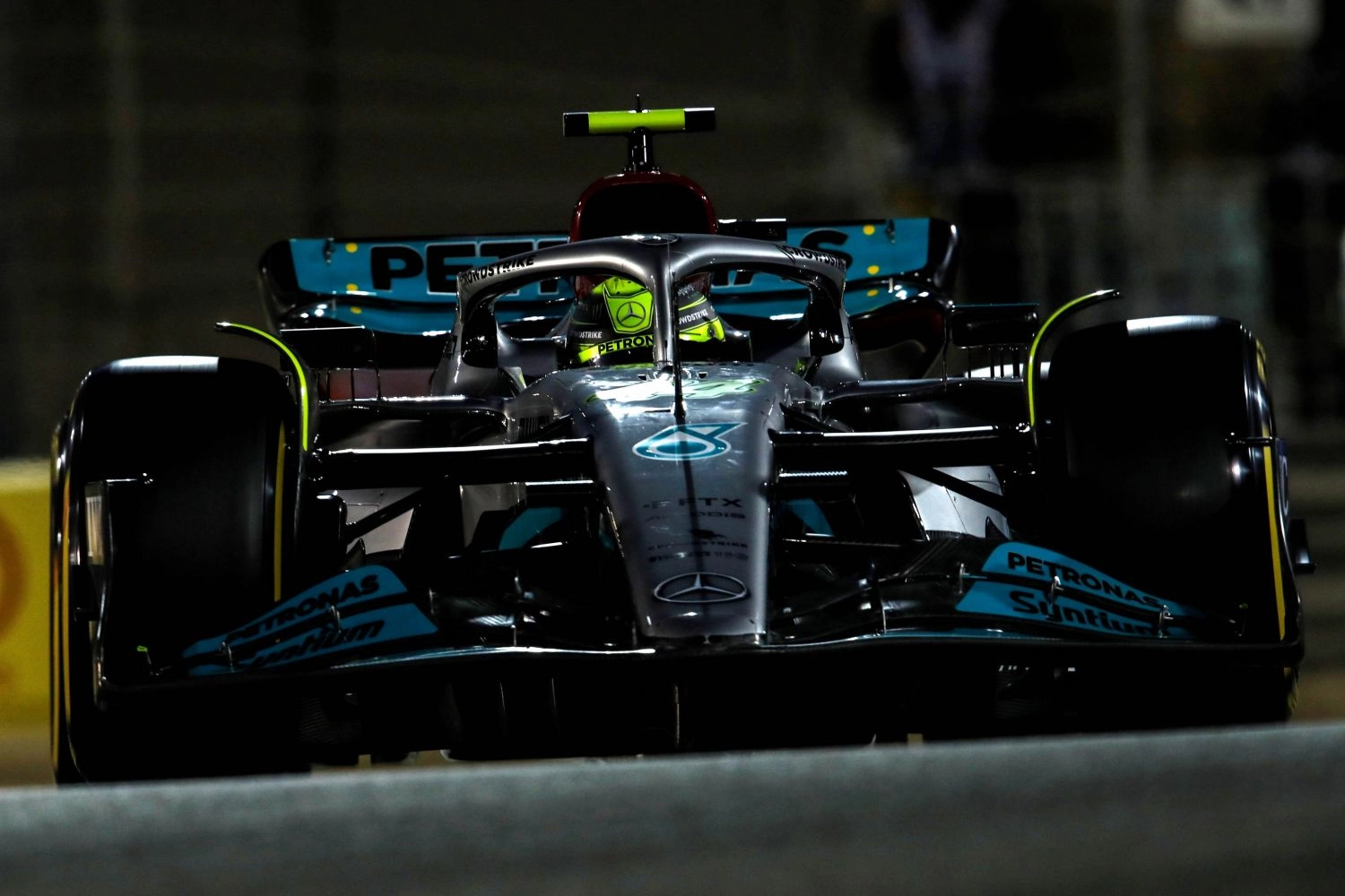 Mercedes would have reduced the “porpoising” to “only 2G to 3G”