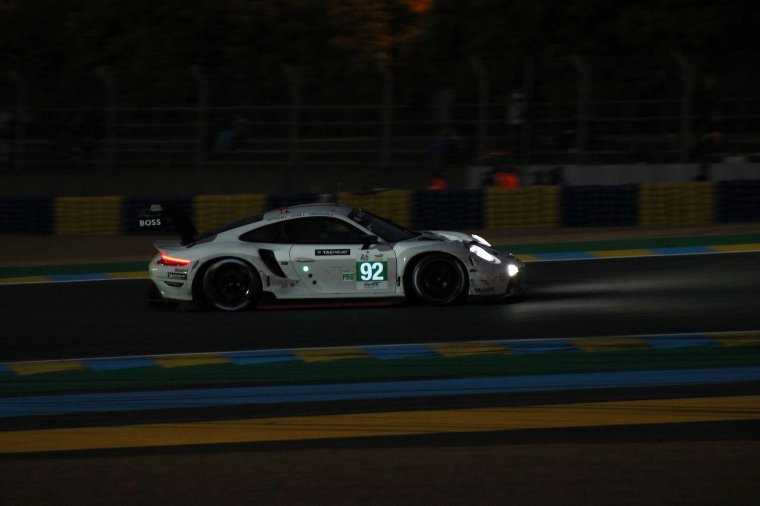 24 Hours of Le Mans – Race: Only two retirements by 6 in the morning