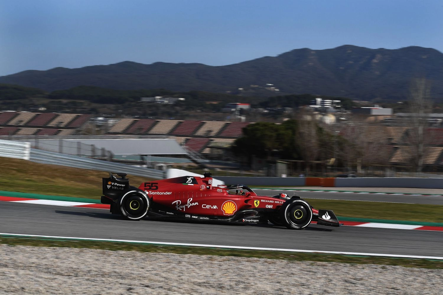 Sainz: “We can attack harder with the new tires”