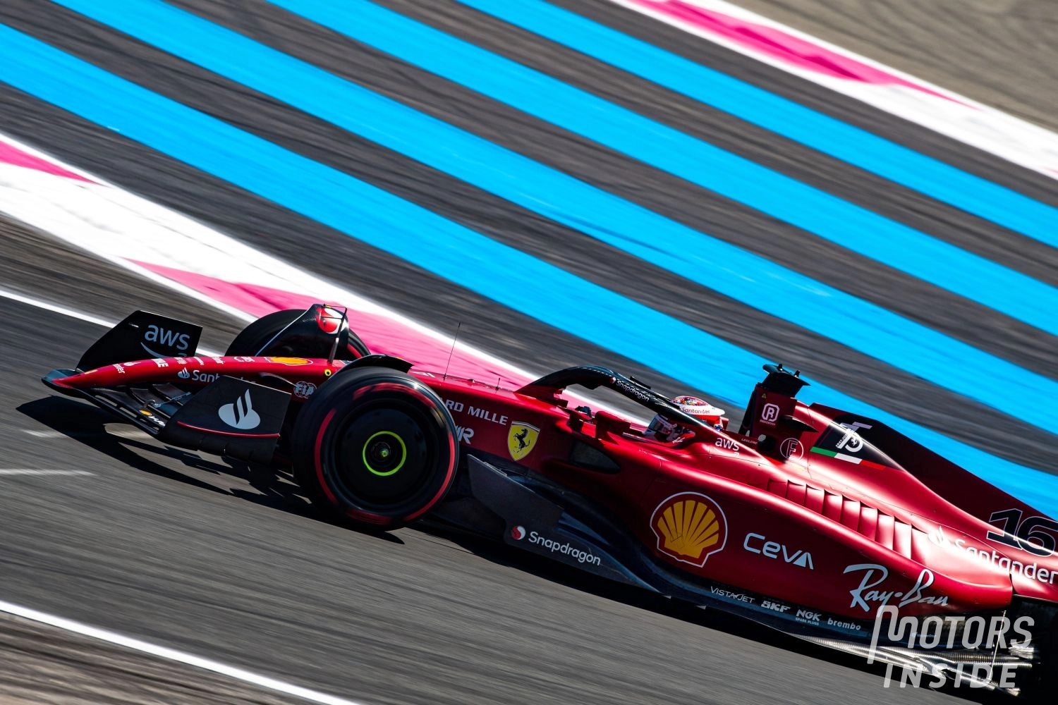 Binotto sees a tight fight between Ferrari and Red Bull after the first day of the French Grand Prix