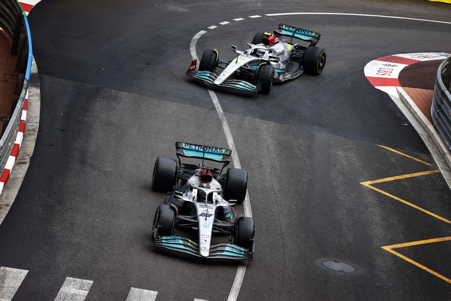 Mercedes F1 is looking towards 2023, but still doesn’t know which concept to use