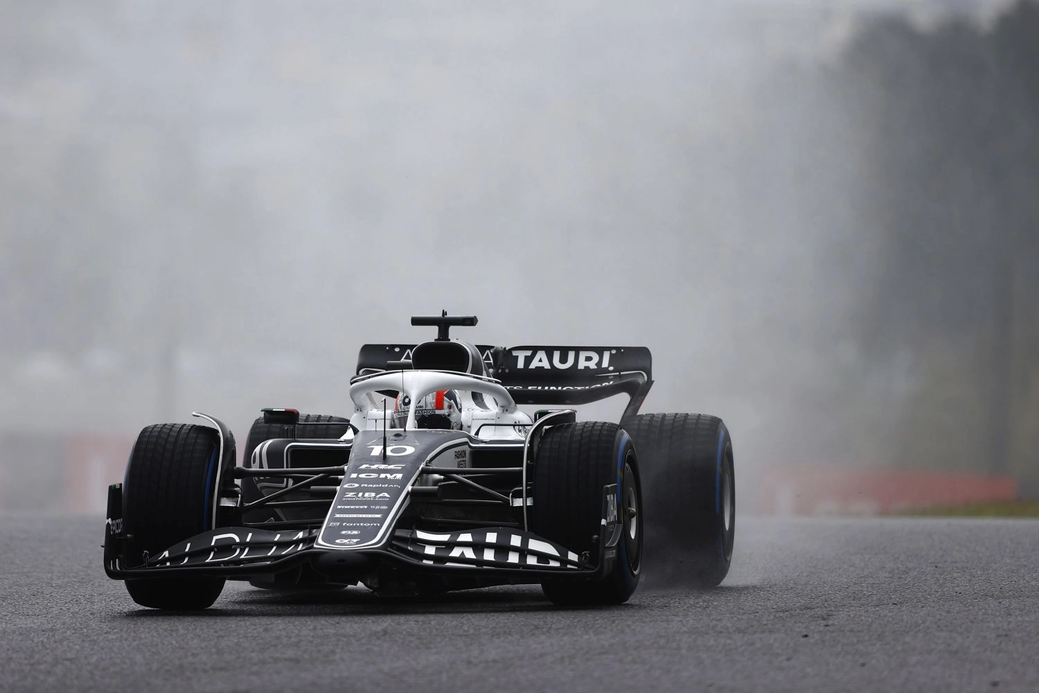 Pierre Gasly penalized by the FIA for speeding under a red flag