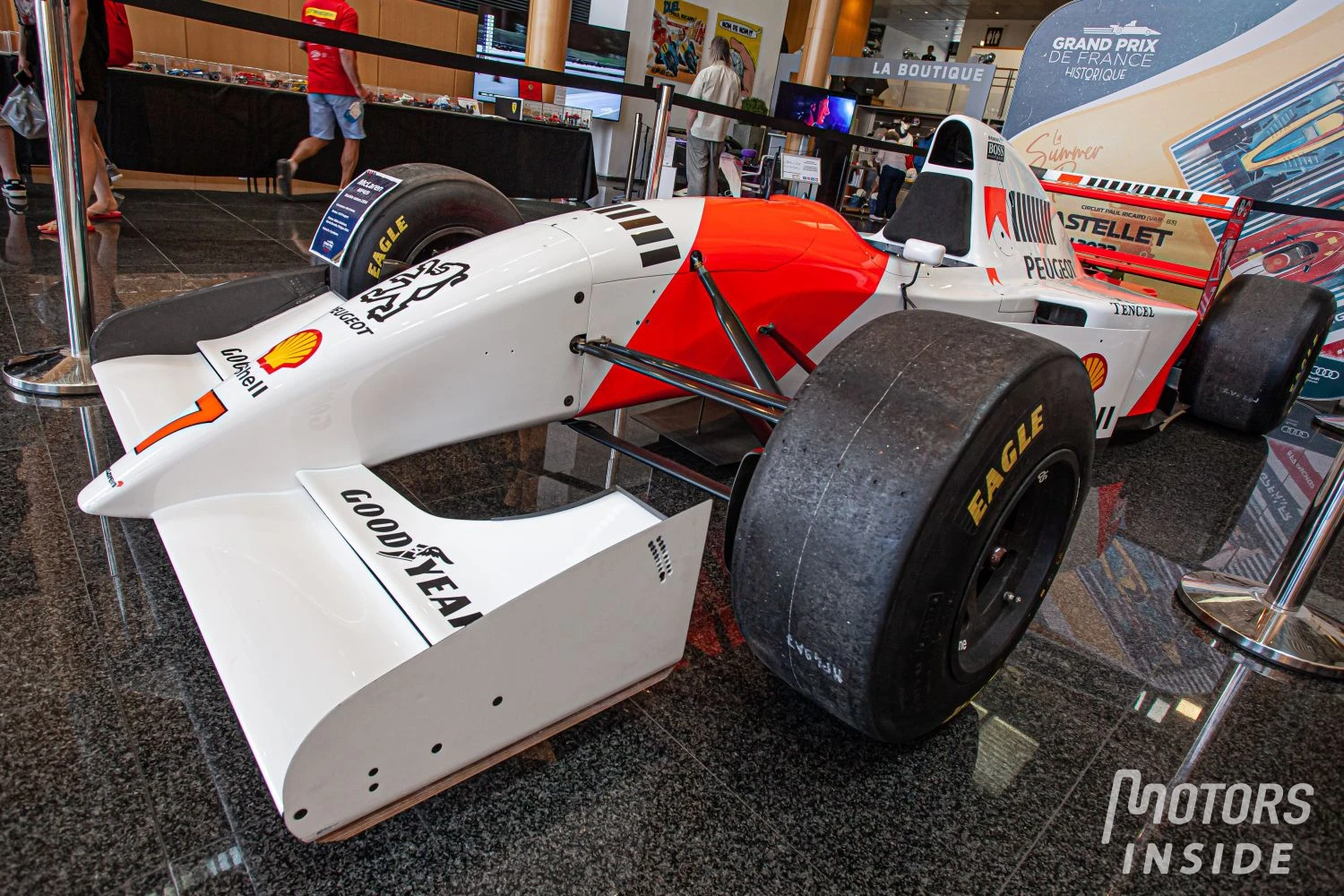 The McLaren MP4/9 driven by Häkkinen and Martin Brundle is up for auction