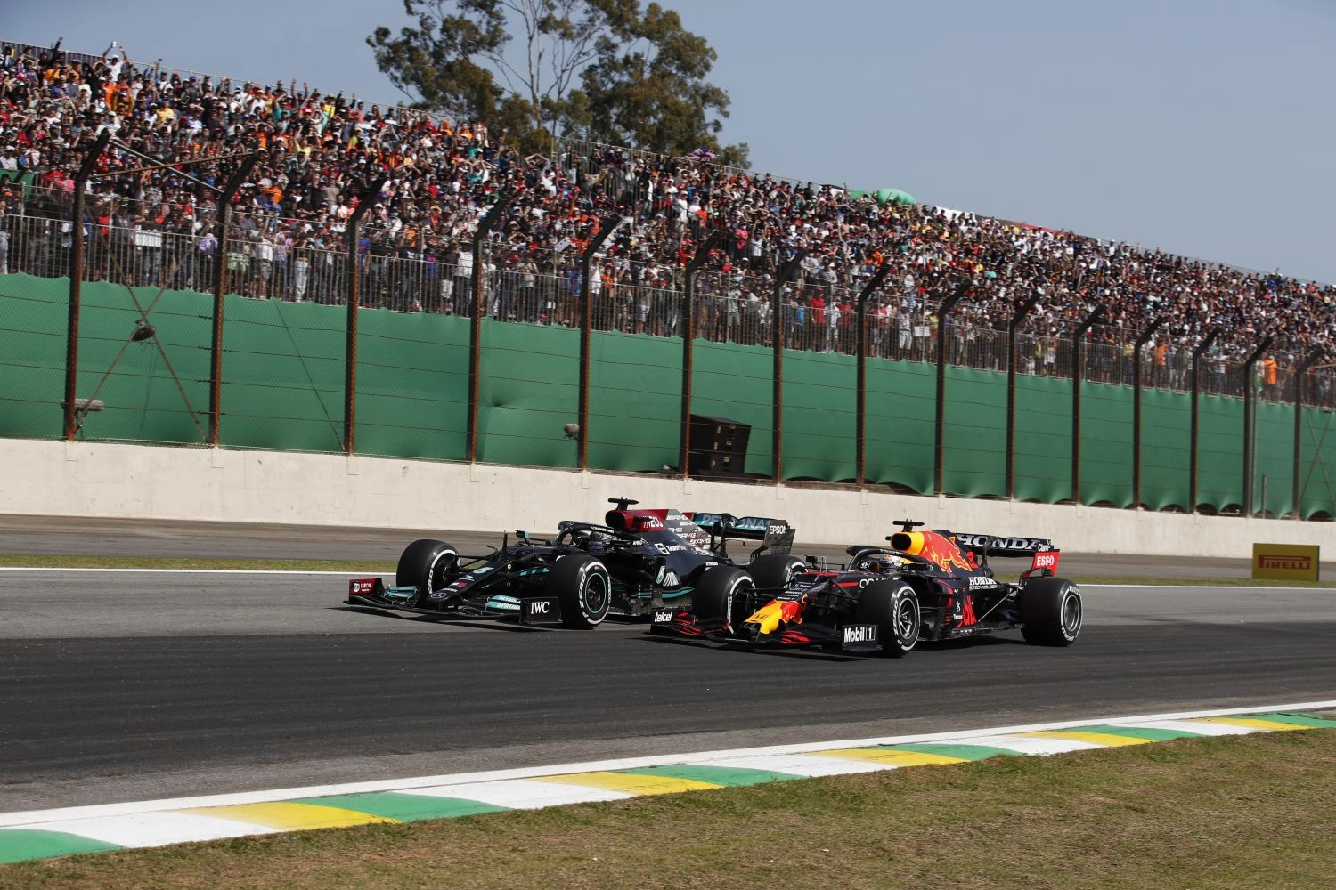 Mercedes requests a review of the Verstappen-Hamilton incident