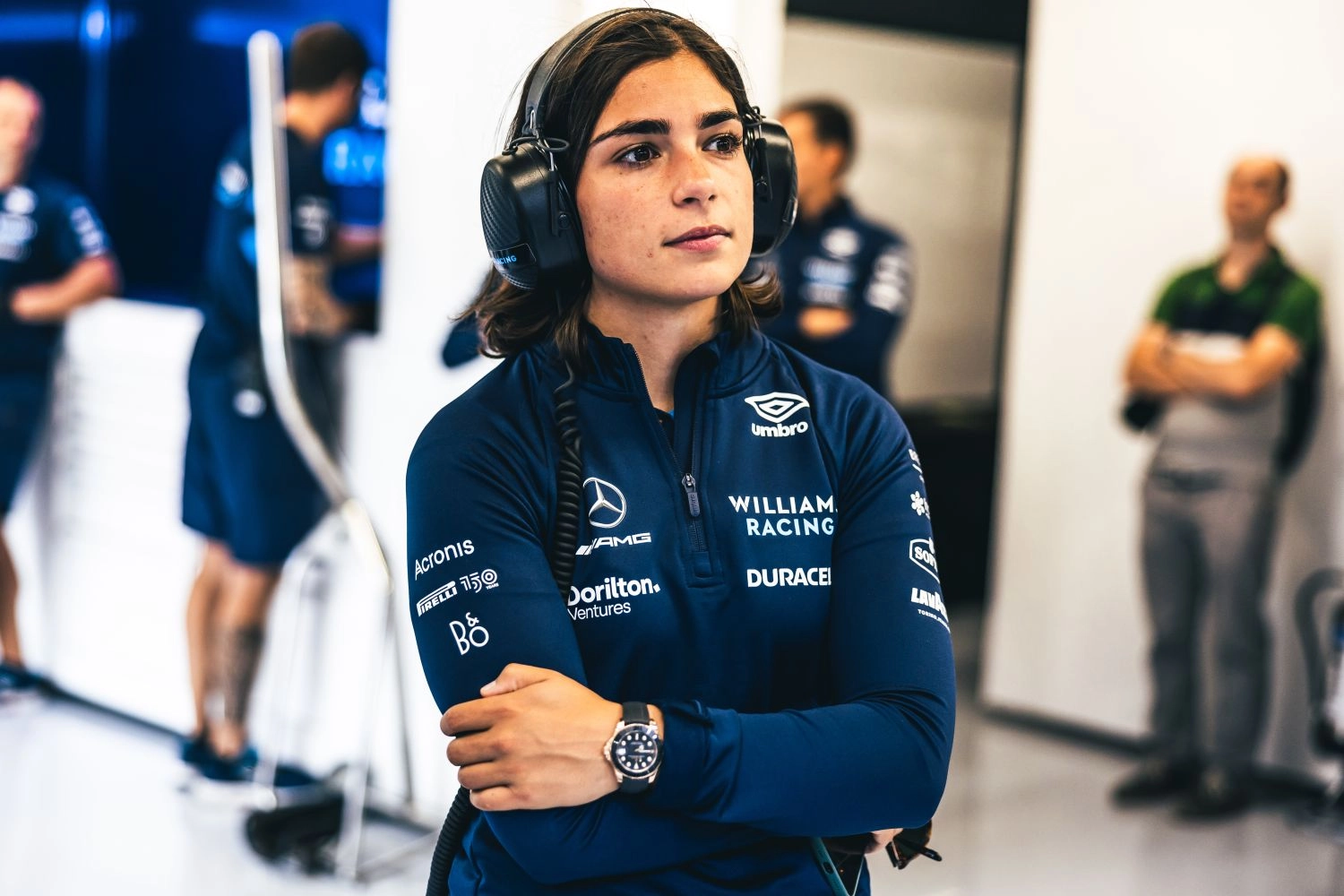 Jamie Chadwick extends her collaboration with Williams