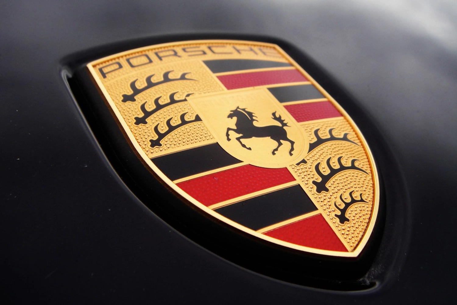 Porsche will not become a shareholder of Red Bull