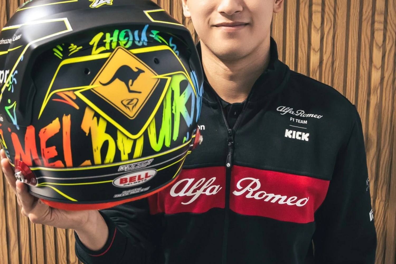 Casque F1 Alfa Romeo Zhou Guanyu - Échelle 1/5, Special