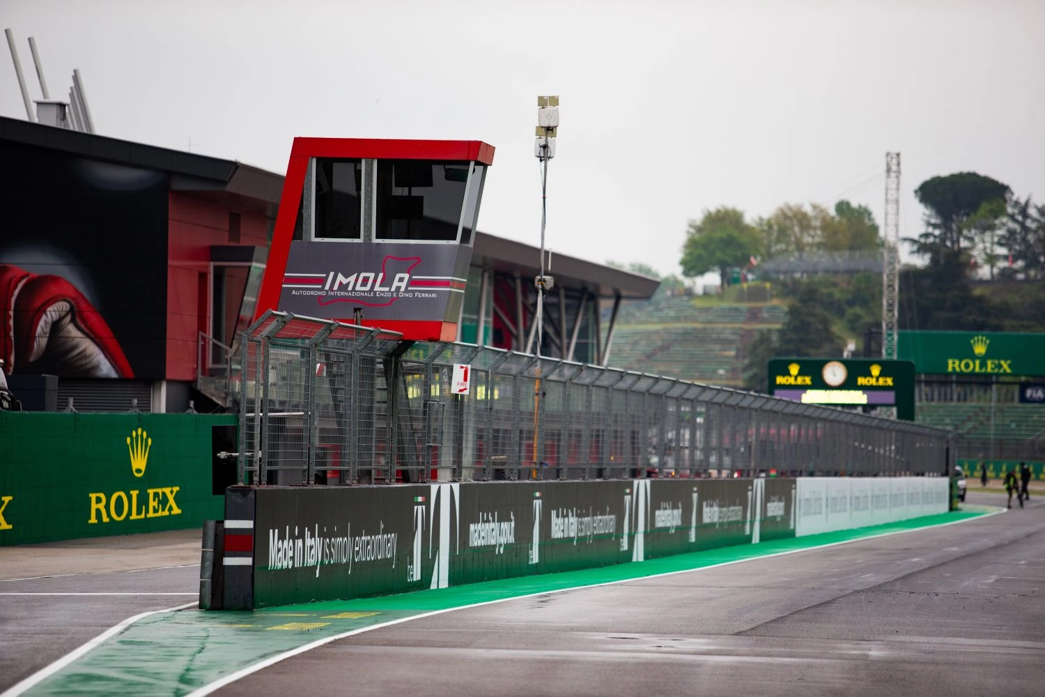 Three teams break the curfew in Imola