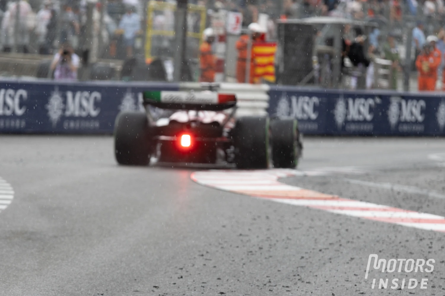 F1 tests solutions against water splashes during races
