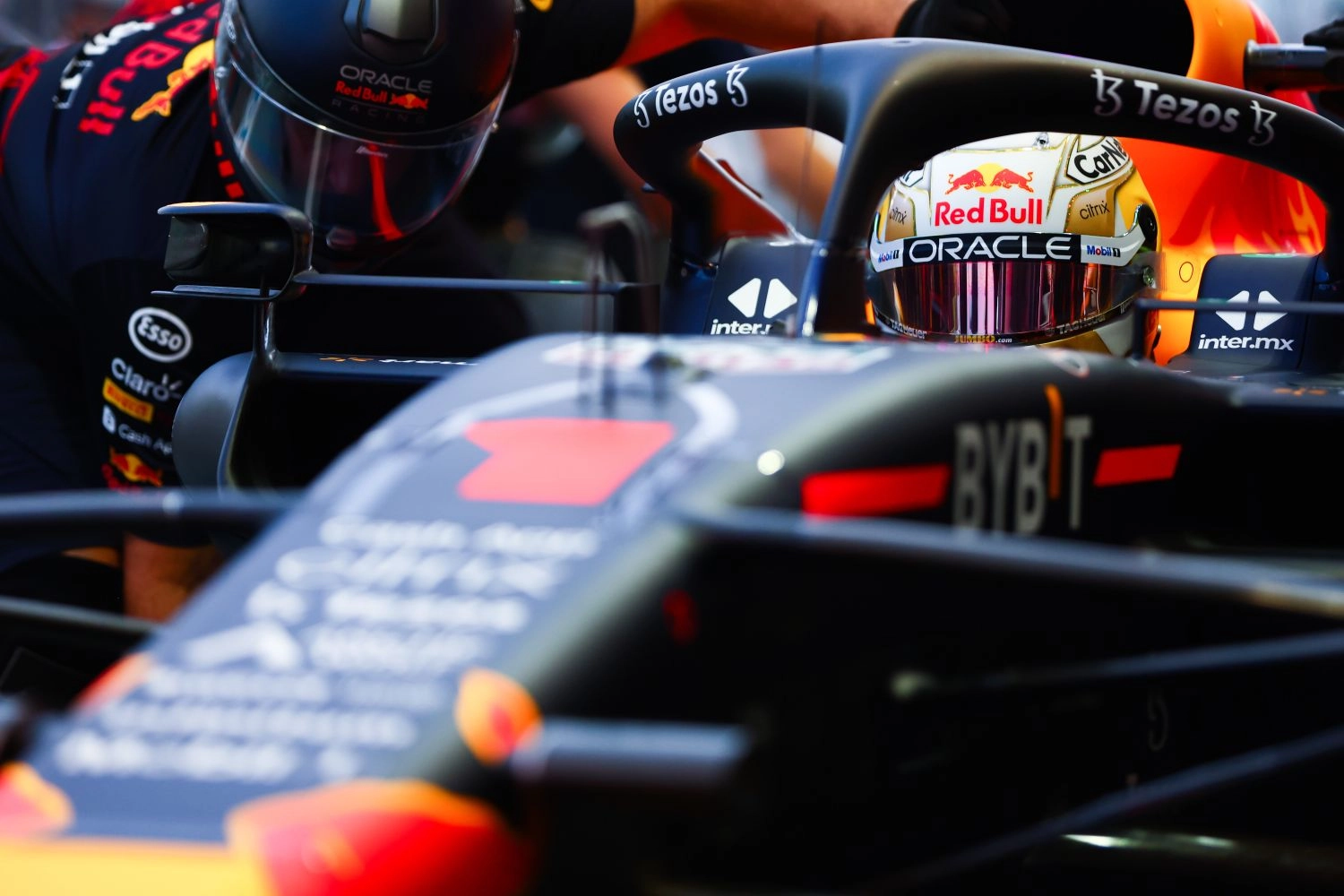 Verstappen can win the F1 title in Singapore if