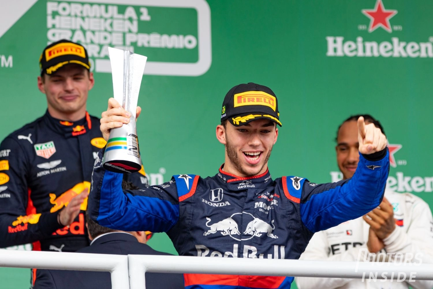 Alonso-Pérez 2023, remake of Gasly-Hamilton 2019. Alonso-Pérez 2023, a remake of Gasly-Hamilton 2019