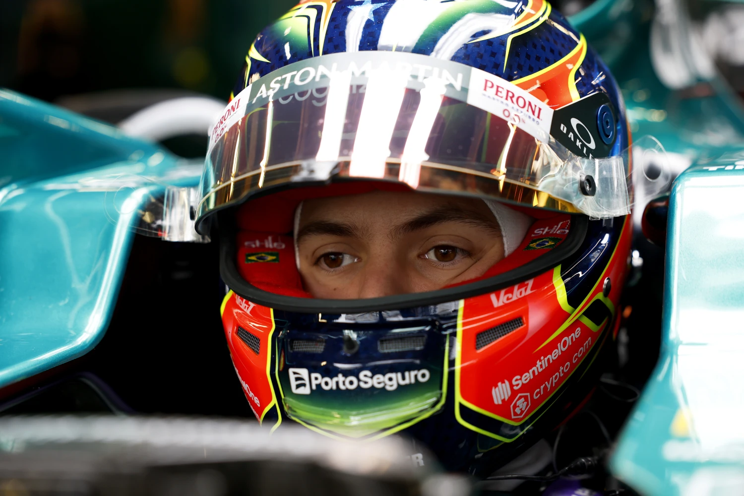 Felipe Drugovich extended as a reserve and selected to test in Abu Dhabi -  Motorsinside English