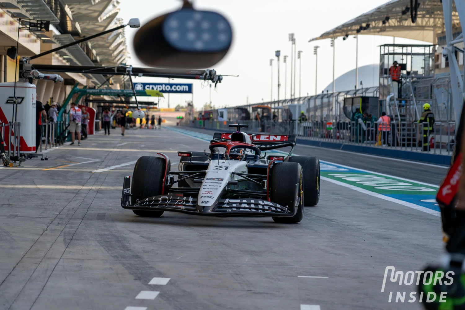 Red Bull is considering the sale of its sister team, AlphaTauri -  Motorsinside English