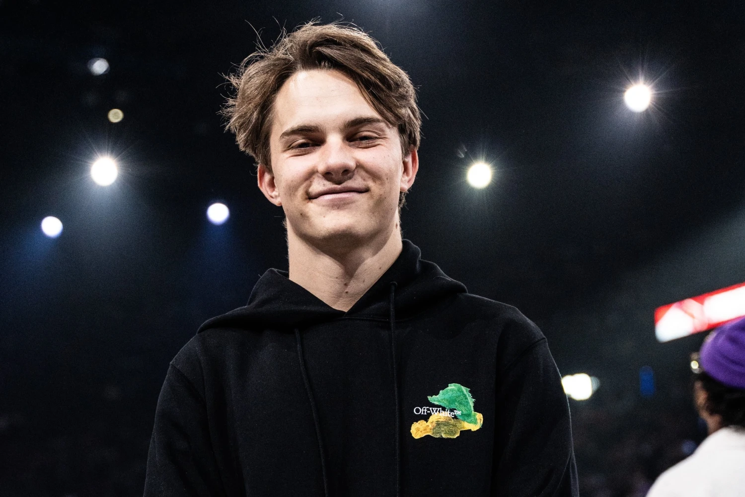 Oscar Piastri present in Paris to see the NBA stars
