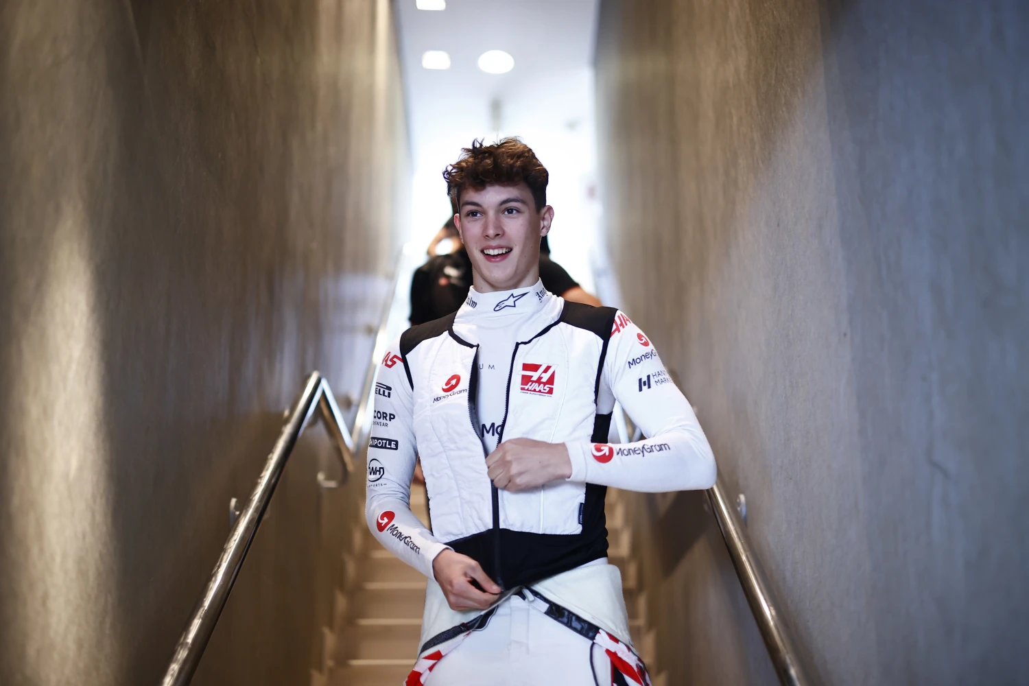Oliver Bearman back at the wheel of the Haas in Barcelona
