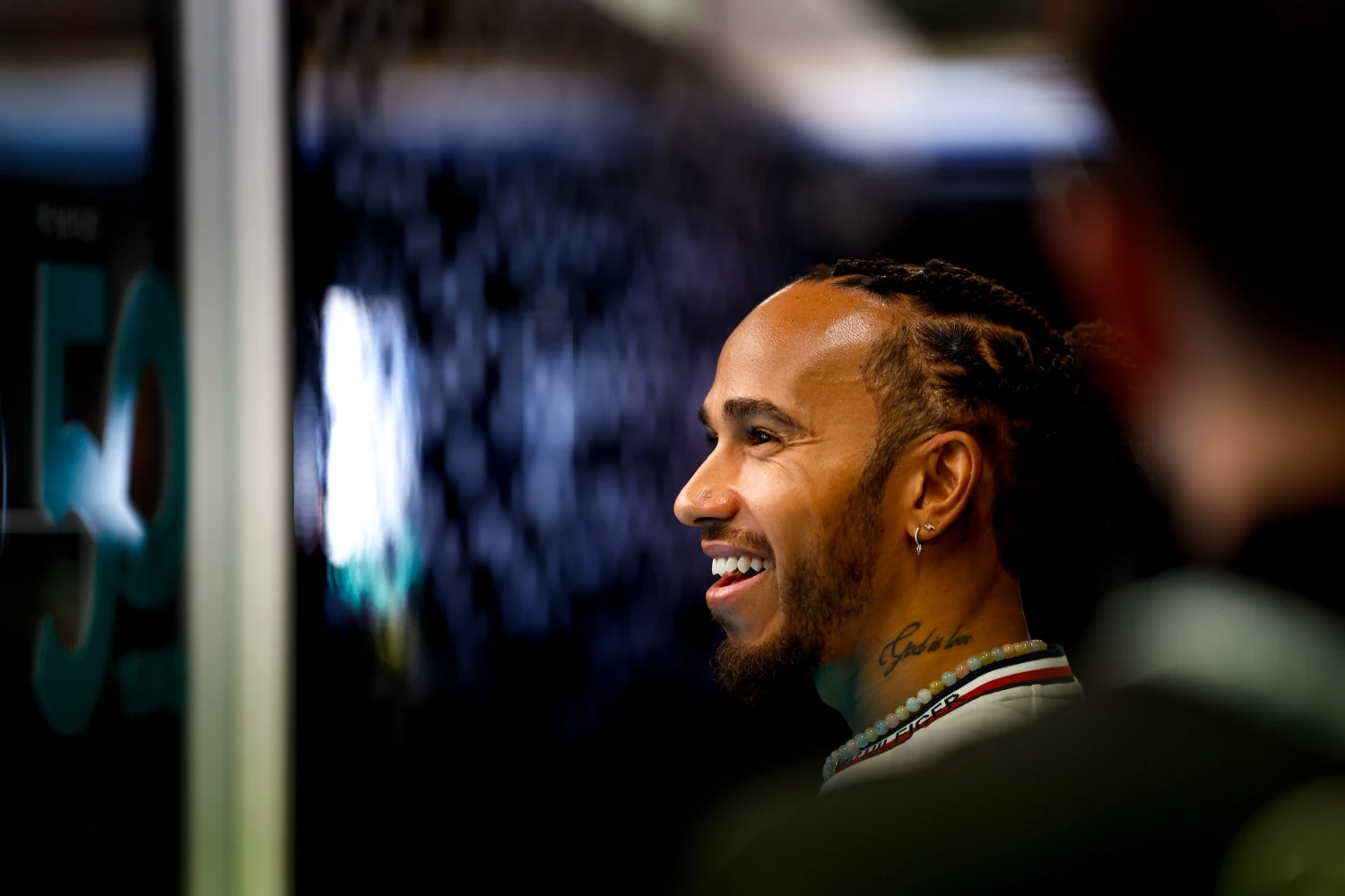 Hamilton believes that Vettel’s return to F1 would be “an incredible option”