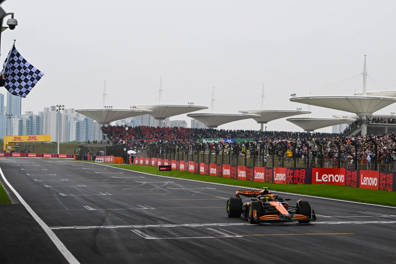 McLaren “surprised” by the pace of its drivers at the Chinese Grand Prix