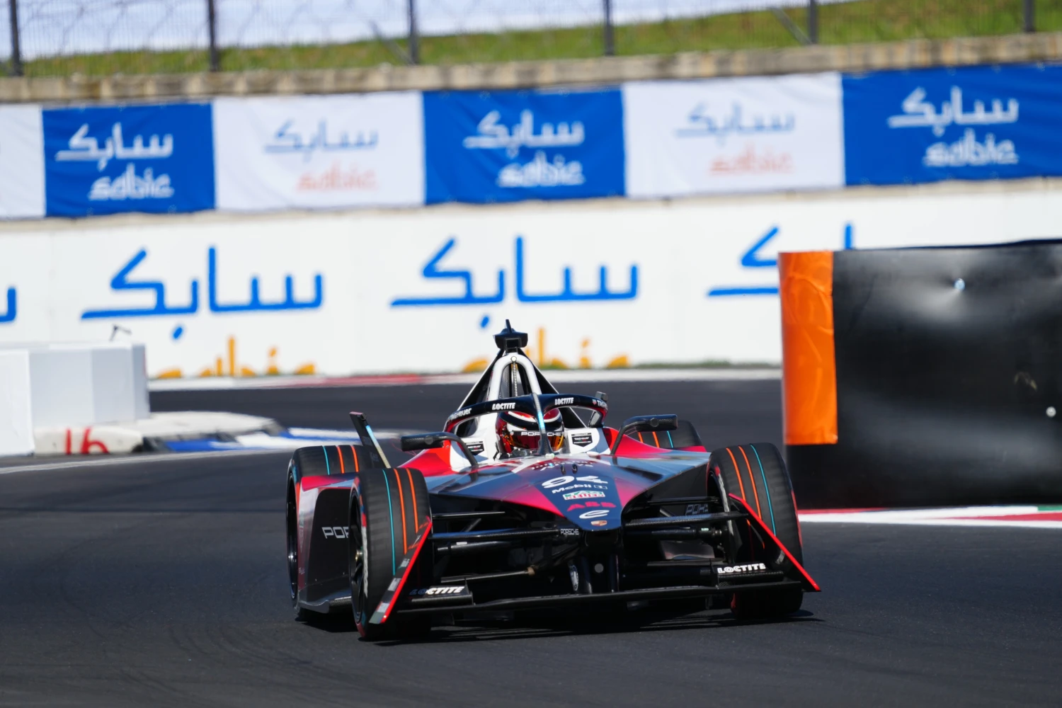 Misano ePrix 2024 – Race 2: Pascal Wehrlein takes advantage of Oliver Rowland’s misfortunes to win