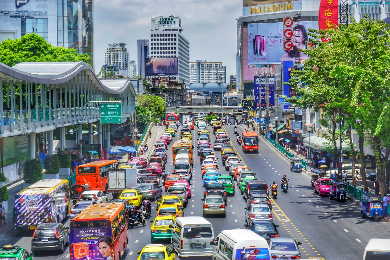 Thailand in talks for an F1 Grand Prix in Bangkok