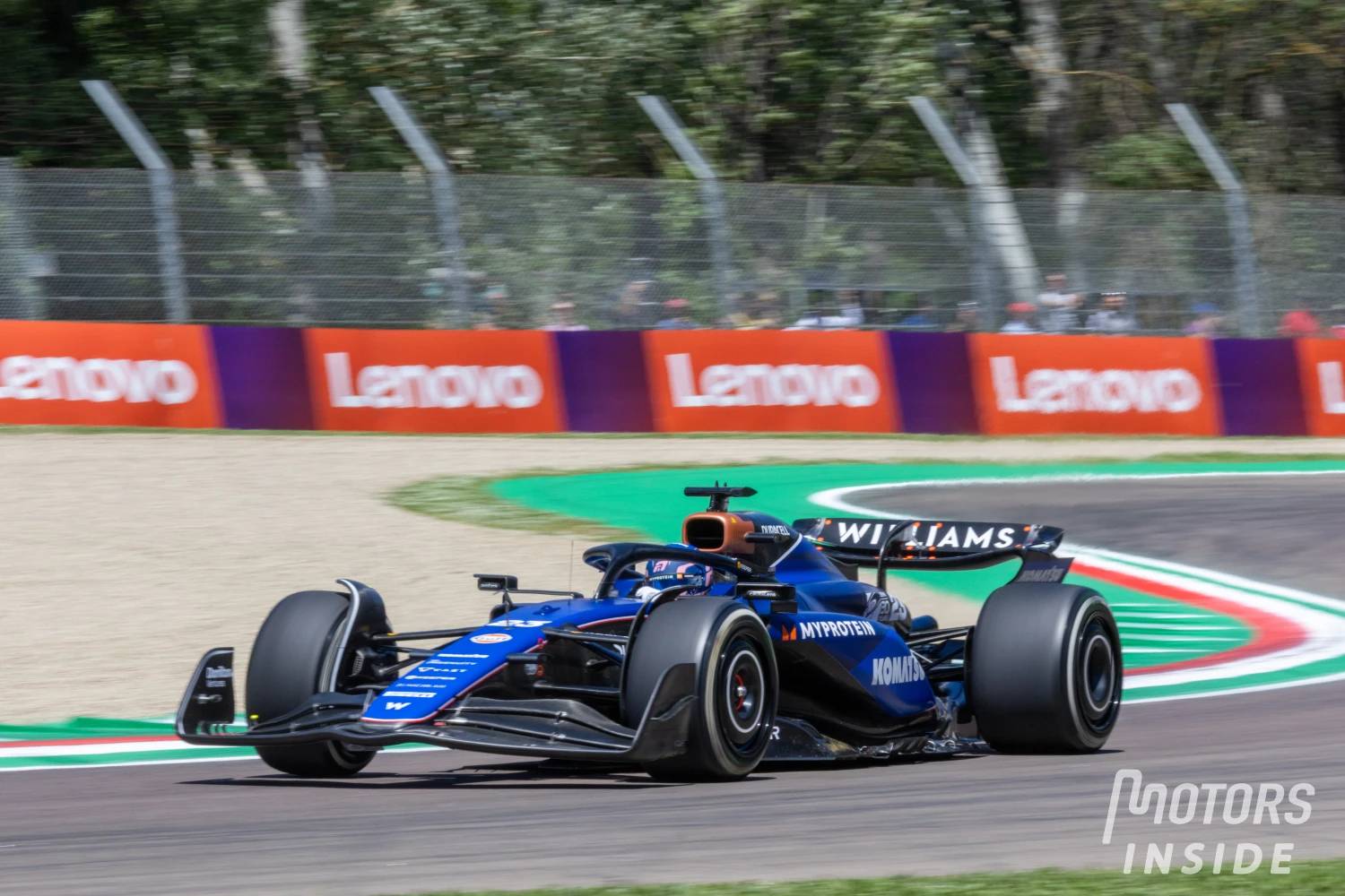 No penalty for Alexander Albon (Williams) despite driving with a loose wheel at Imola