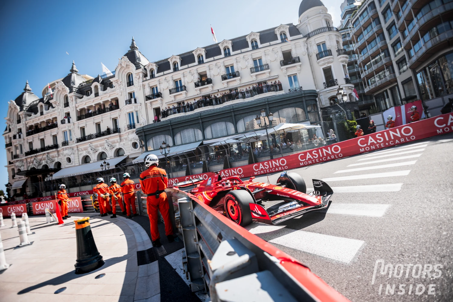 Motoryzacyjny motyw Casino f1