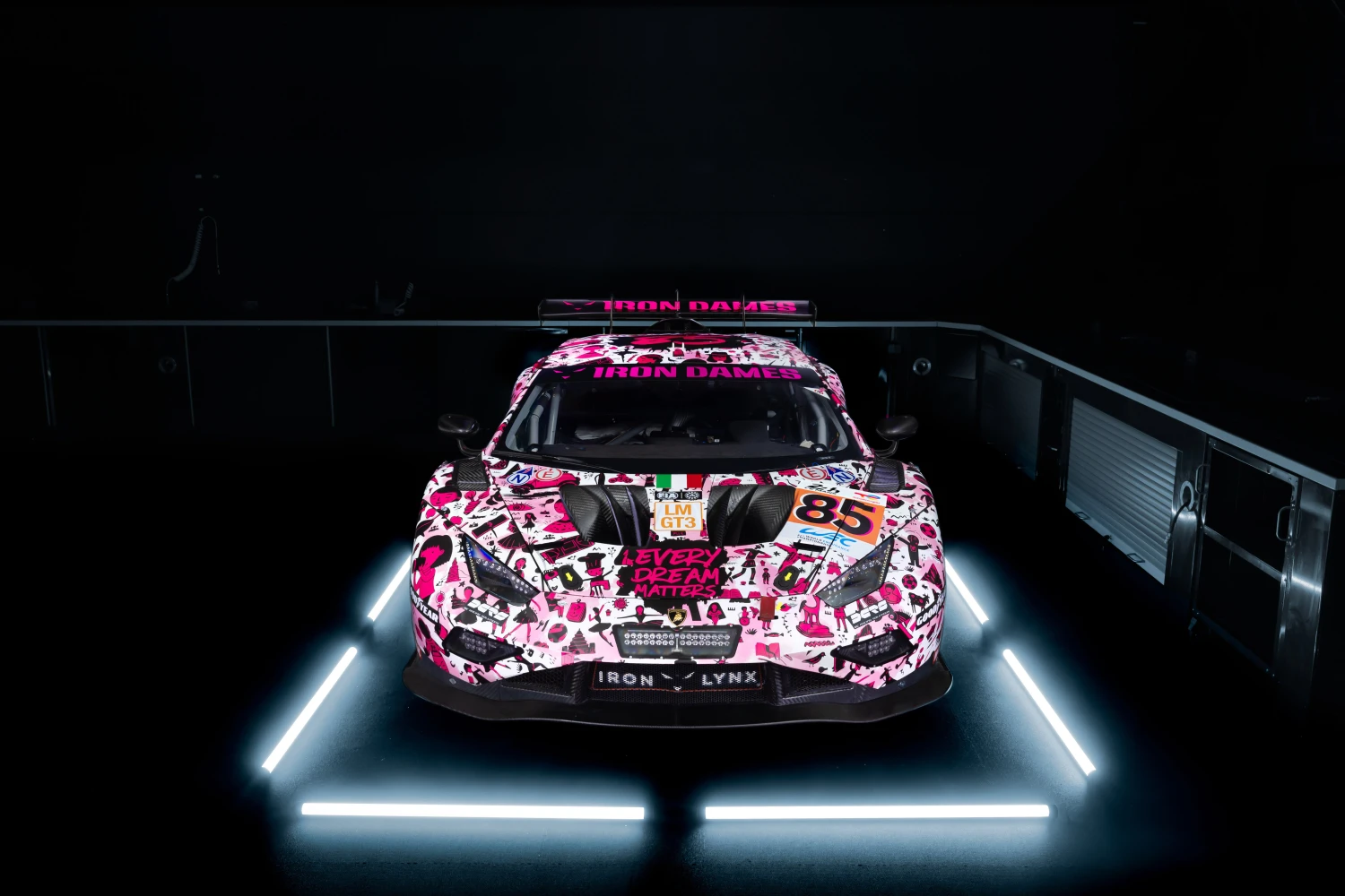 The Iron Ladies with a special livery at the 24 Hours of Le Mans