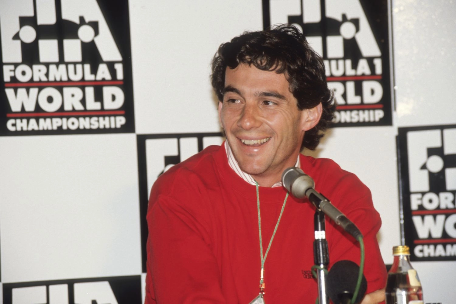 The “Senna” series arrives on Netflix on November 29