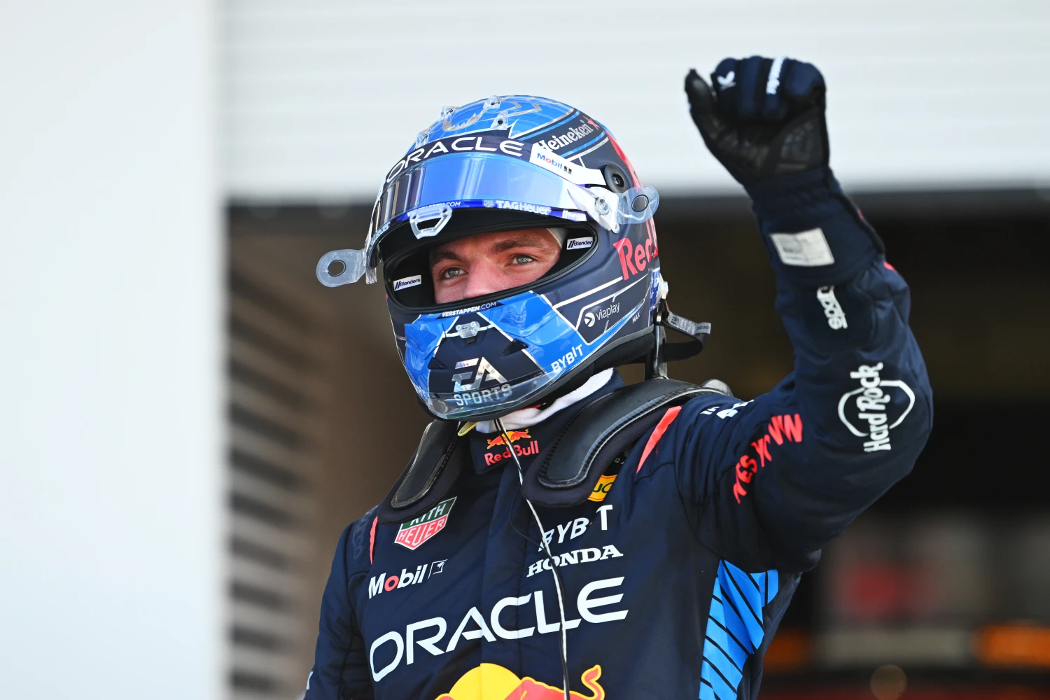 A good pneumatic choice for Max Verstappen who avoided the worst