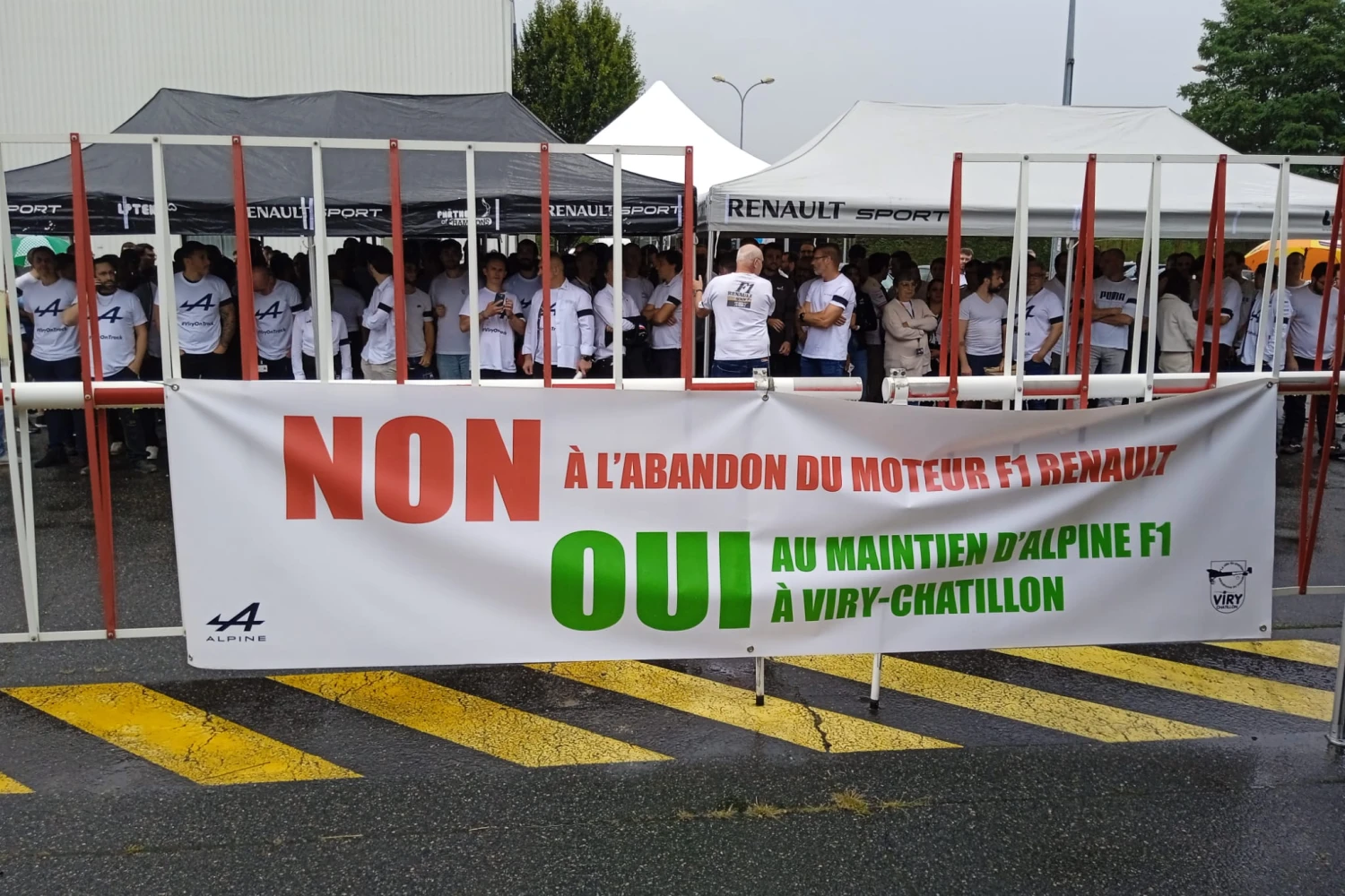 Elected representatives of the Republic in support of Viry-Châtillon