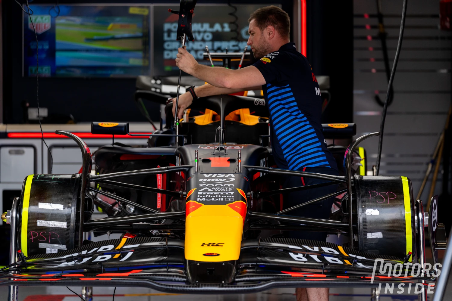 Max Verstappen receives a 5-place grid penalty for the race in Brazil