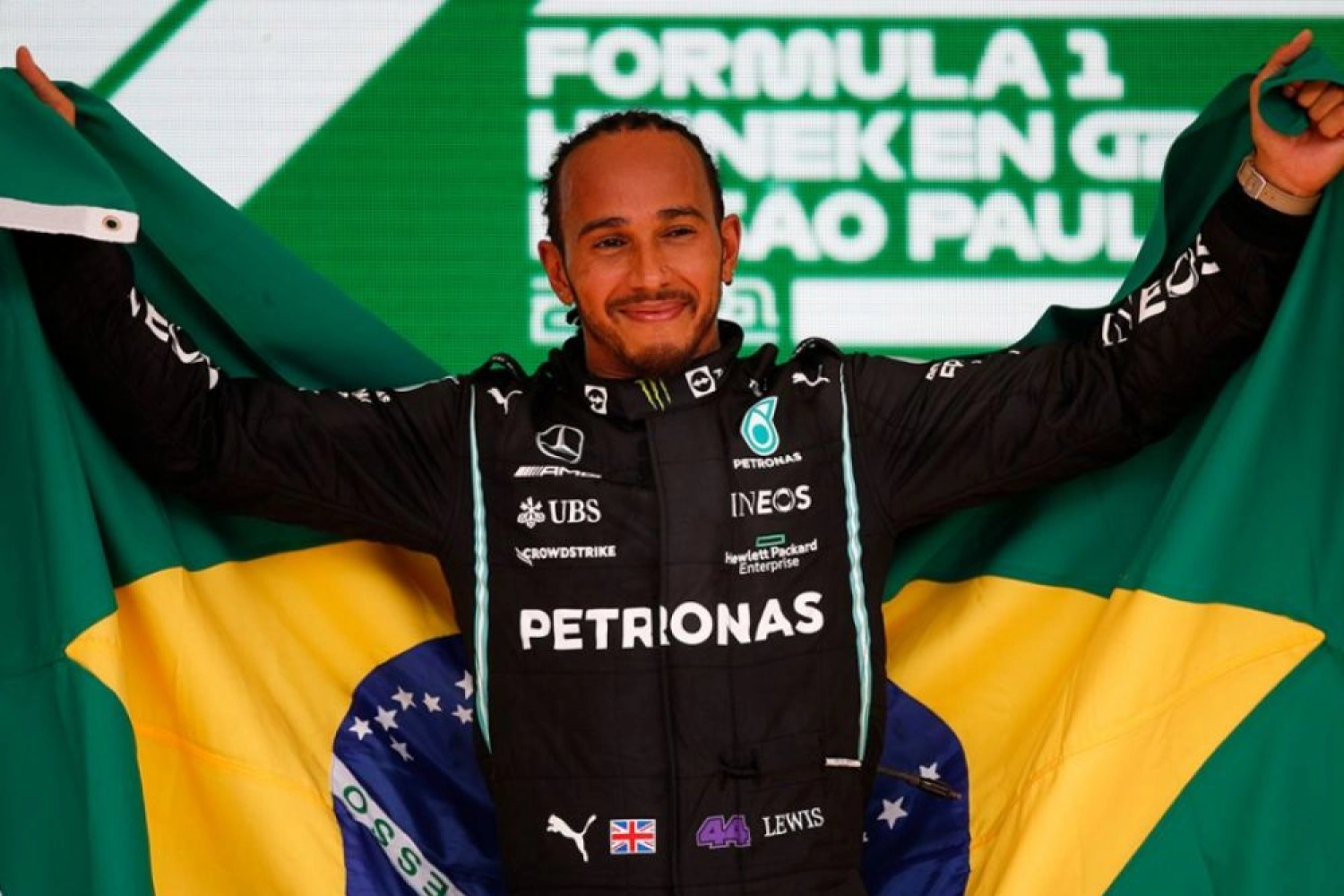 Lewis Hamilton will drive Ayrton Senna’s McLaren MP4/5B at Interlagos