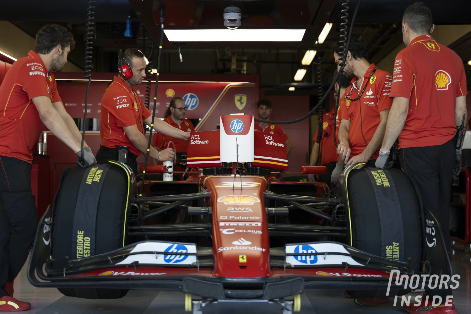 Relive Charles Leclerc’s fantastic first lap in Abu Dhabi