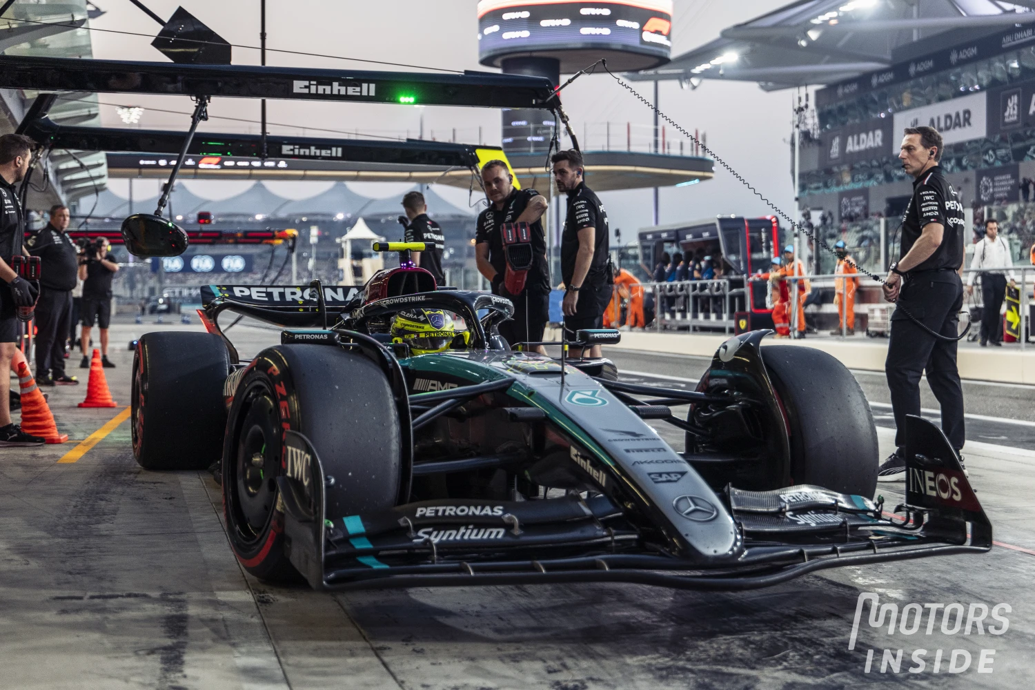 Abu Dhabi Grand Prix – Free Practice 3: McLaren confirms, Hamilton in the mix, Ferrari struggling