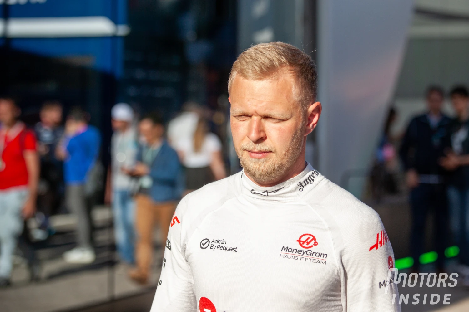 Kevin Magnussen on pole for his first outing with BMW