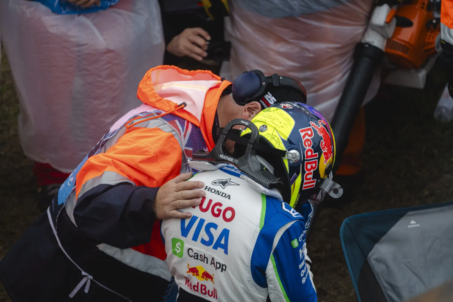 Mixed reactions to Isack Hadjar’s crash on the warm-up lap