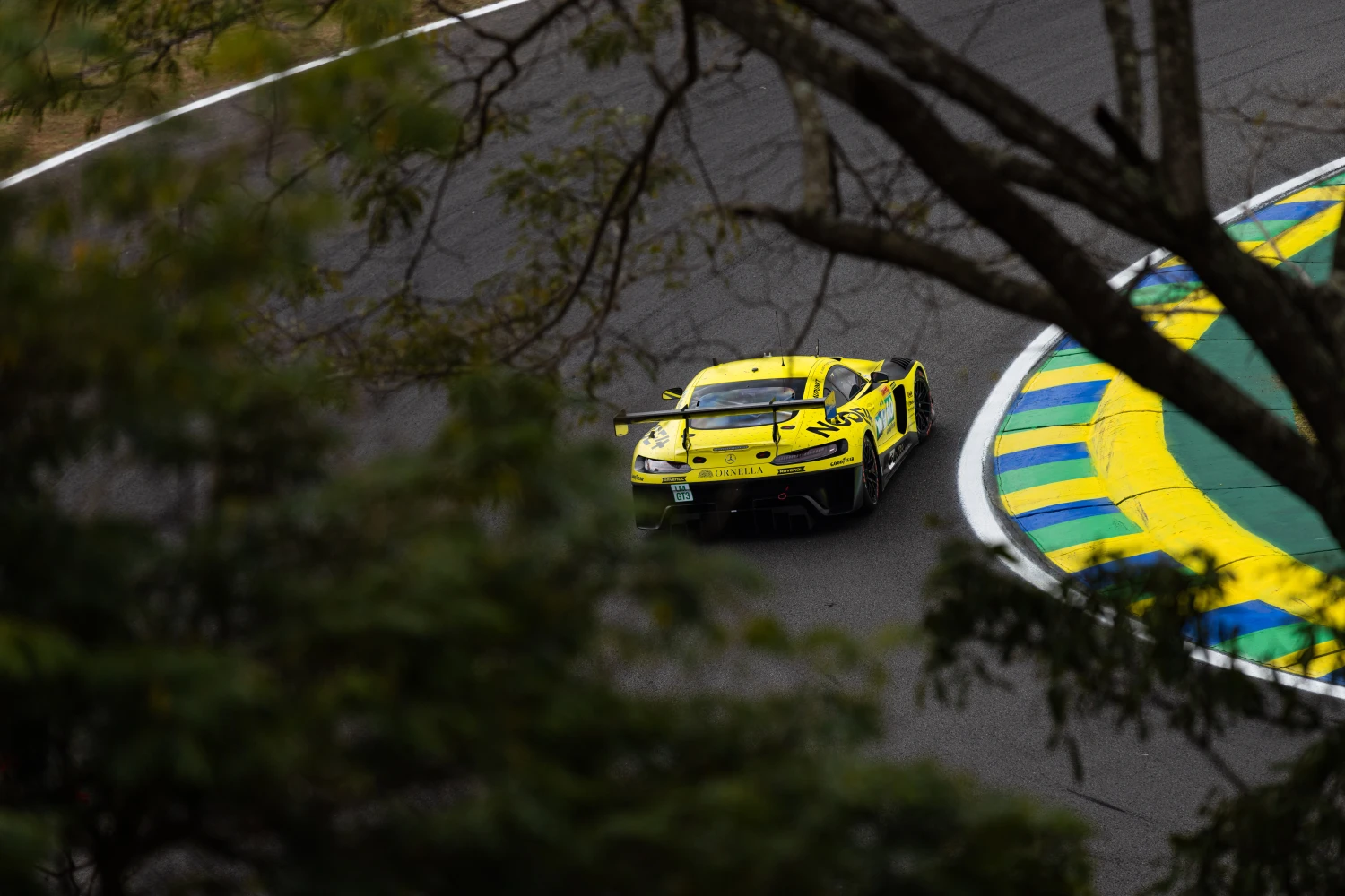 Between performance and unreliability for Mercedes at the 6 Hours of Sao Paulo