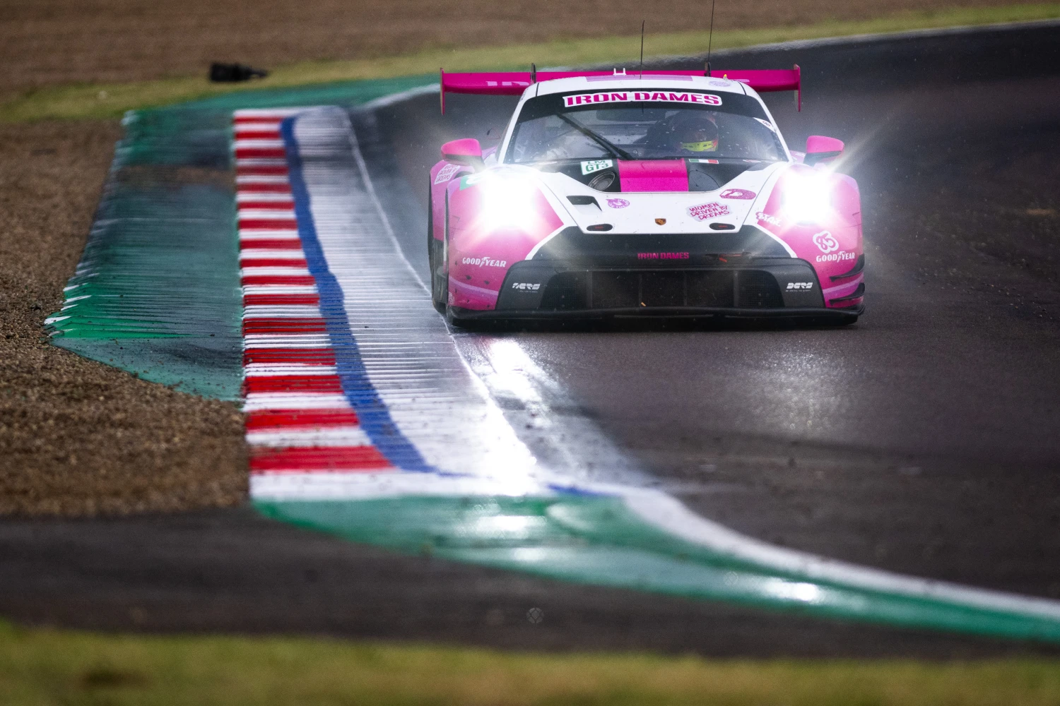 Michelle Gatting back behind the wheel at the 4 Hours of Imola