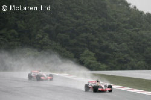 Alonso blâme à son tour Hamilton ! Rien ne va plus...