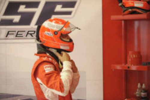 Schumacher en essais sur une F2007 au Mugello