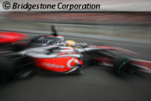 Samedi : McLaren et Hamilton inaugurent Abu Dhabi par une pole !