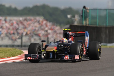 09f1-15-JapanGP-sat-02